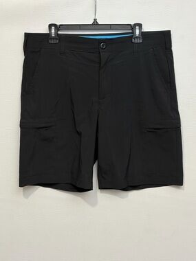 Birdie Bound Black Golf Performance Cargo Shorts size 34